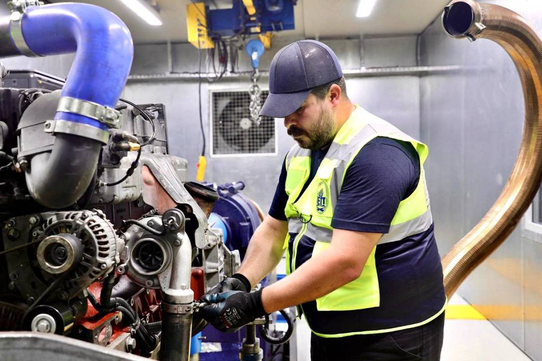 İstanbul otobüslerinin kalbinde neler oluyor? İETT mühendisleri sessiz sedasız geliştirdi 8